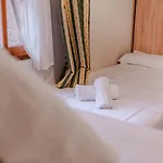 Hipic Hotel